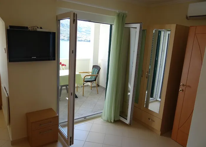 Feniks Apartamento
