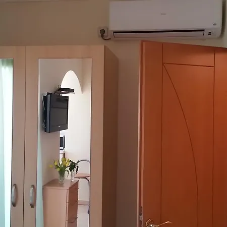 Apartamento Feniks Pag Town