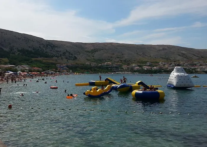 Feniks Pag Town