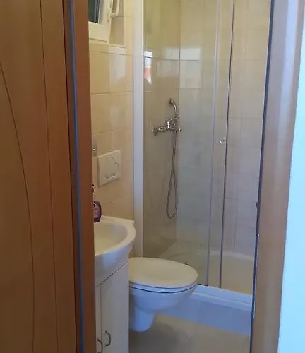 Apartment Feniks *